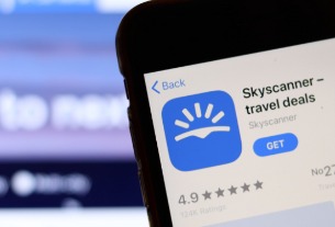 Skyscanner's CEO Bryan Dove will be replaced by Travelfusion founder