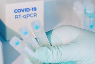 Xi'an battles COVID-19 in worst outbreak to hit a Chinese city this year