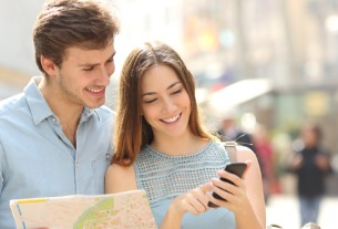Keeping grounded travelers engaged through apps