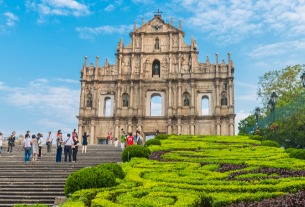 Macau visitor numbers rise sharply in November
