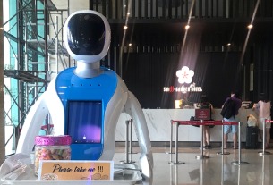 Alibaba-supported robotics startup gains further investment from BTG Homeinns Hotels