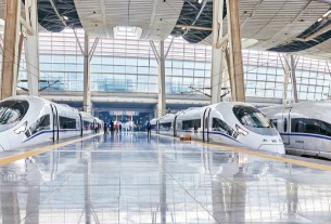 Shanghai railway and airline services recovering rapidly