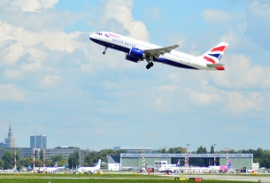 British Airways restarts flights to Beijing, China, debuting its new ‘club suite’