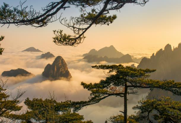  Alipay partners with Huangshan Tourism Group