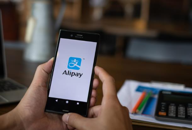 Alipay reports 77% rise in outbound travel transactions