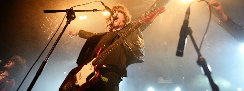 Eason Chan and Jacky Cheung win USD 140,000 and USD 70,000 concert incentives in Hainan