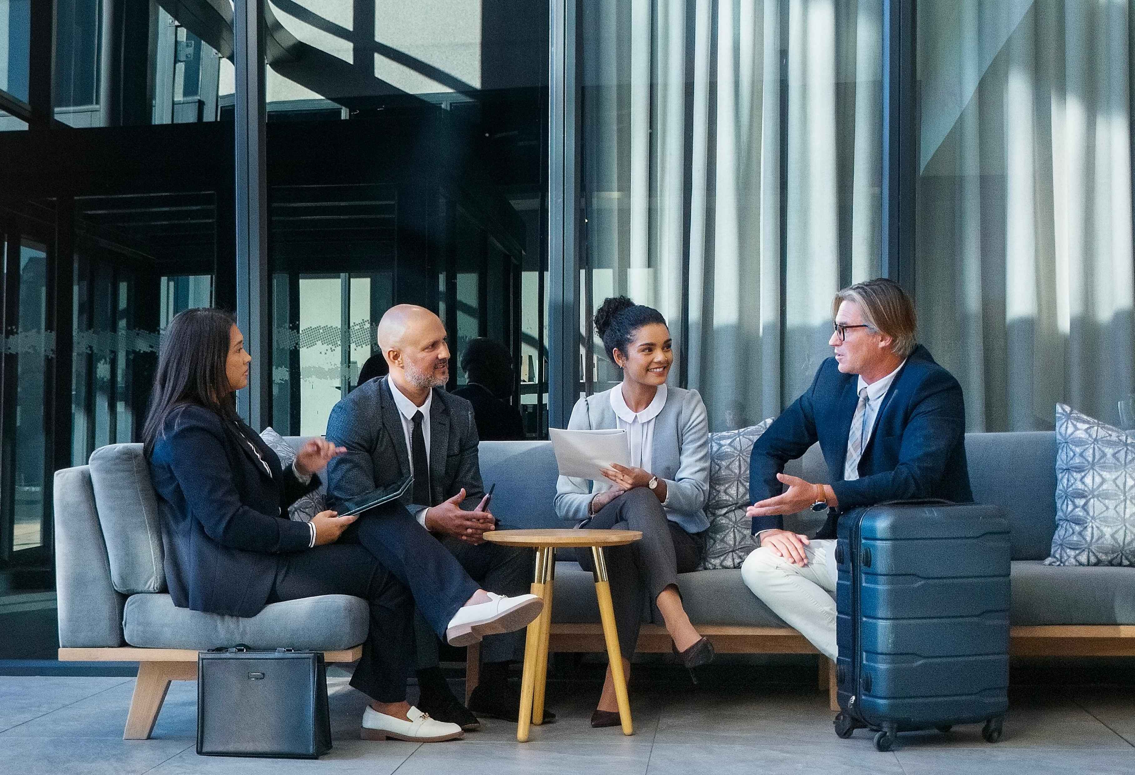 China Business Travel: SMEs Rise, TMC Margin Pressure, and Cross-border Resource Integration Challenges